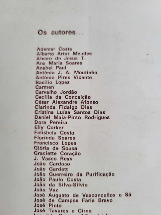 III Antologia e Poesia Contemporânea