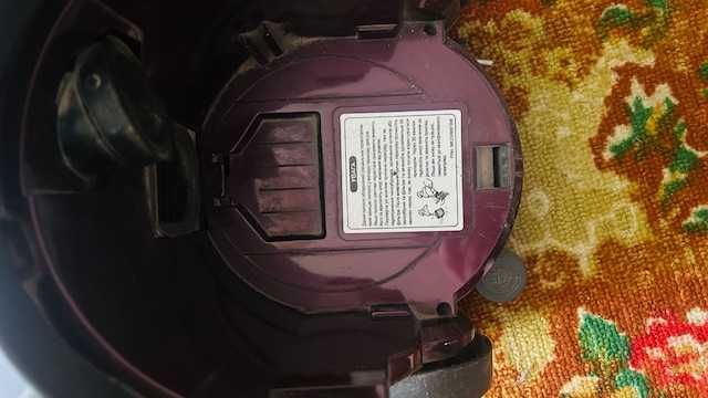 Продам пилосос LG. Тільки самовивіз!!!!