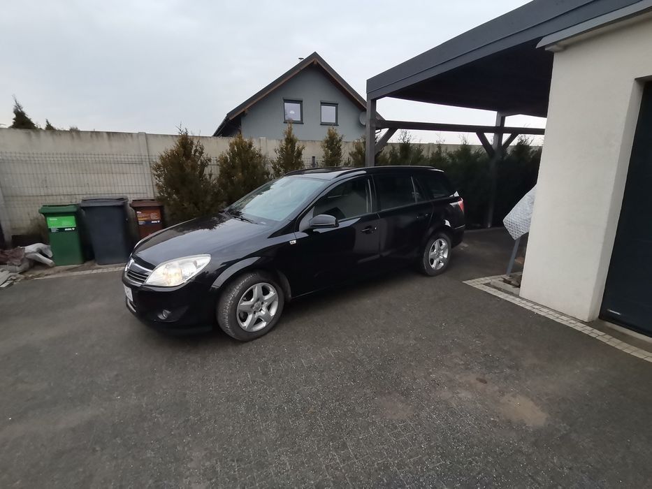 Opel Astra h 1.6 116km. Bezwypadkowy, Tempomat,  Dofinansowany.