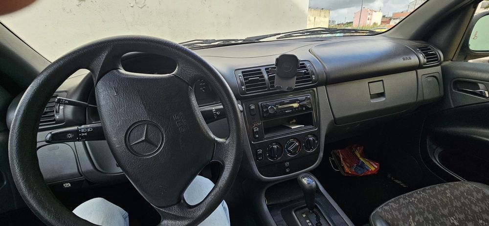 Mercedes ML 320 inteiro para peças.