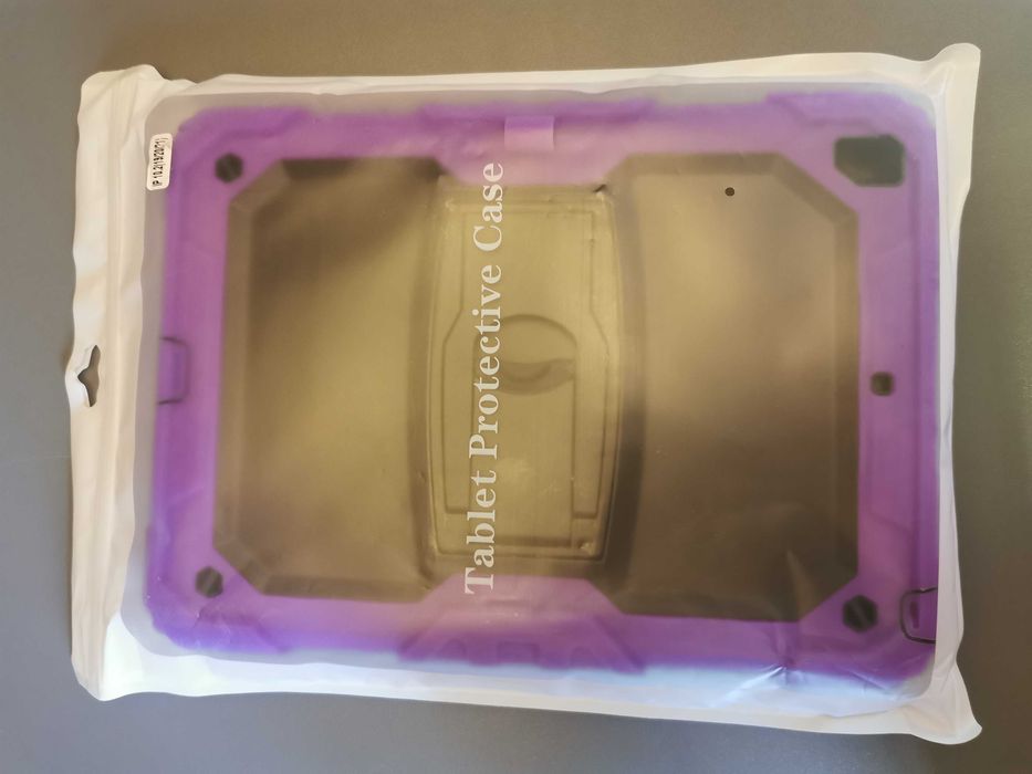 Etui Pancerne na iPad 10.2 cale