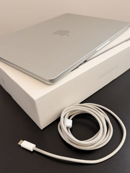 MacBook Air M2 8GB RAM 256GB SSD – Stan Bardzo Dobry