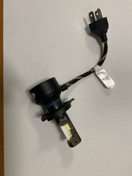 LED лампа DriveX FE-03 H4.