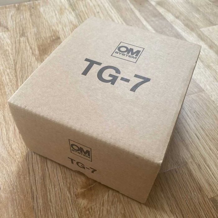 OM SYSTEM Tough TG-7 czarny nowy