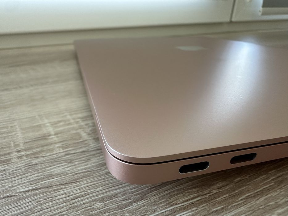 MacBook Air 2020 13" i5/8gb/512ssd Gold