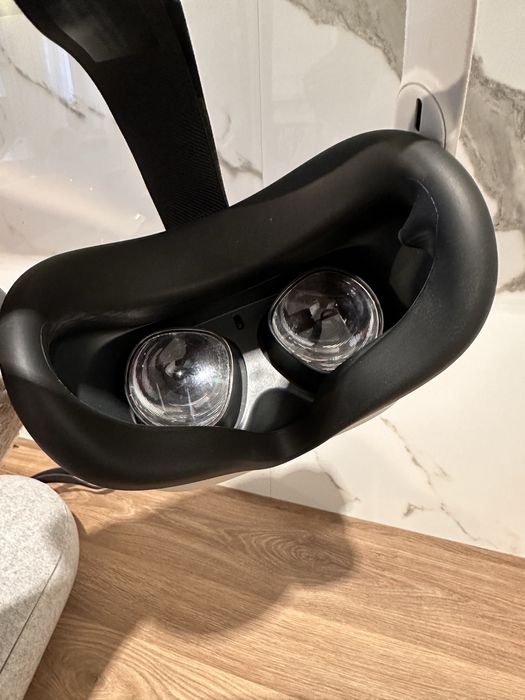 Gogle VR OCULUS Quest 2 w wersji 256 GB