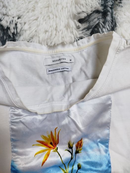 T-shirt damski Reserved