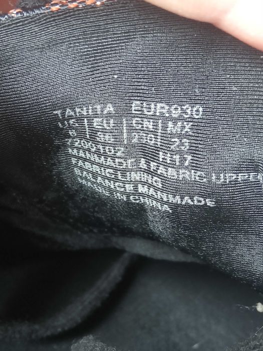36р Calvin Klein кросівки