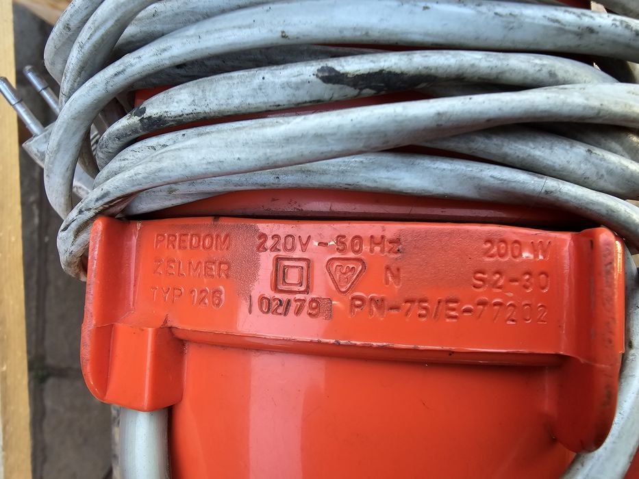 Mały odkurzacz PRL typ 126