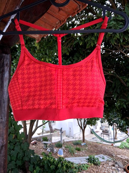 Camisola e top desportivo Nike