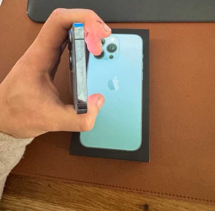 Apple iPhone 13 Pro