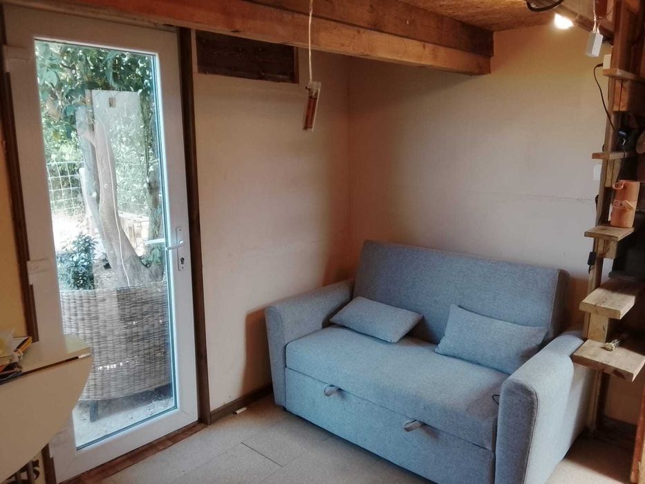 T0 e T1 junto ao Rio Tejo / Peaceful studio  & AC  with terrace and T1 near Santarém and next to Tejo