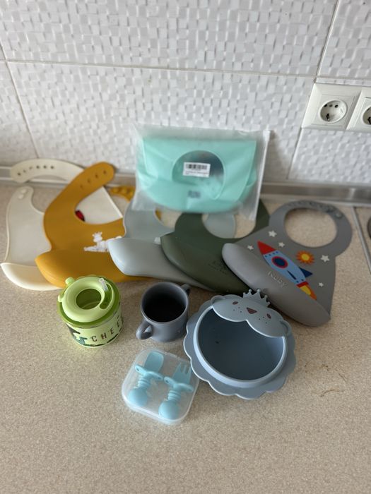 Дитячий силіконовий посуд