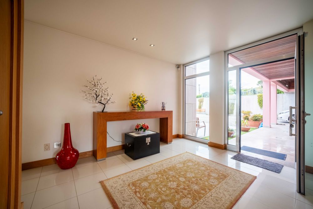 Excelente quinta com 34.876 m2 com moradia de autor