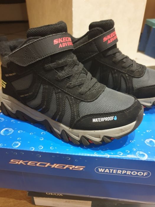 дитячі демісезонні черевики Skechers, 36 розмір