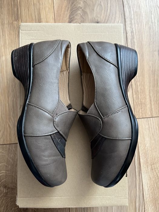 Skórzane buty damskie - rozmiar 36