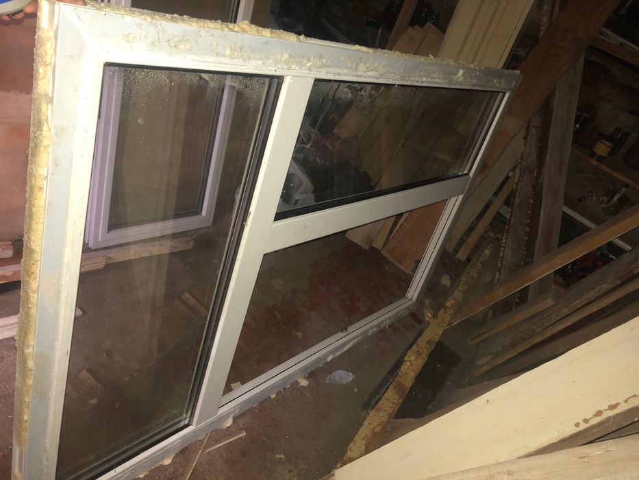 Б/у пластикове вікно