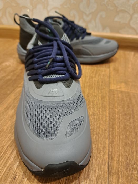 Кросівки 4F Sportshoes