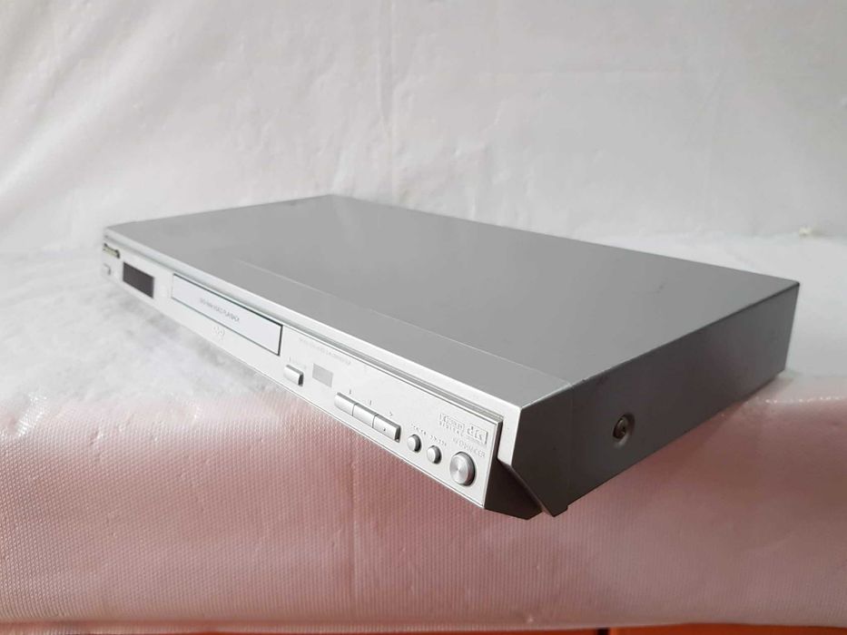 Odtwarzacz DVD Panasonic DVD-S27