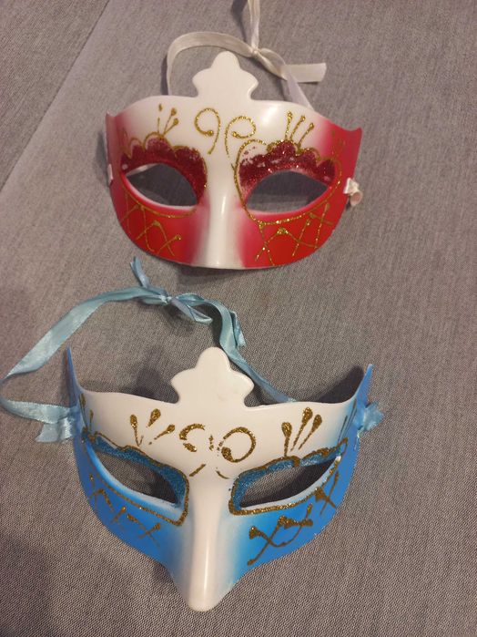 Maski wenecja plastikowe