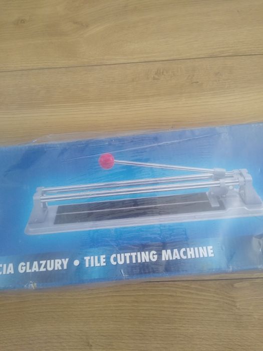 Przyrząd do cięcia glazury nowy