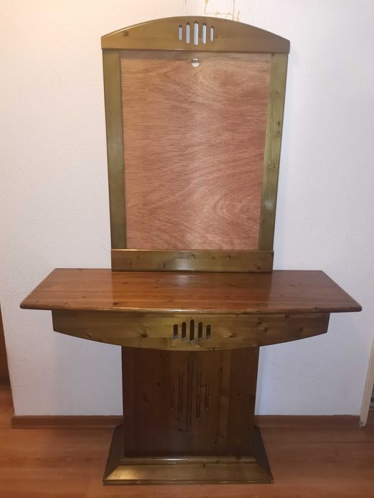 Consola E Moldura de Espelho da  Marca SAINT CLAIR
