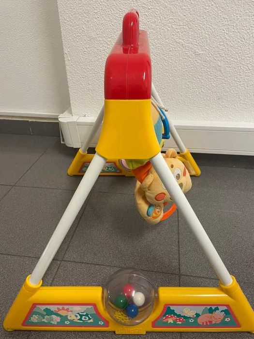 Ginásio criança Chicco