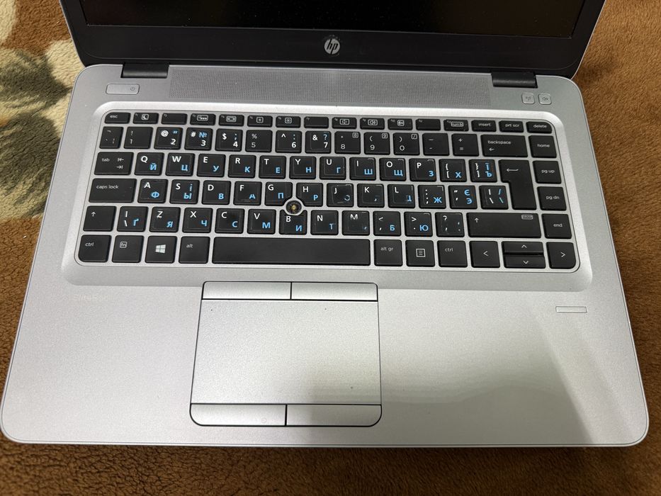 HP EliteBook 840 G3 i5-6200U/16Gb/SSD 512Gb/Intel HD/Full HD