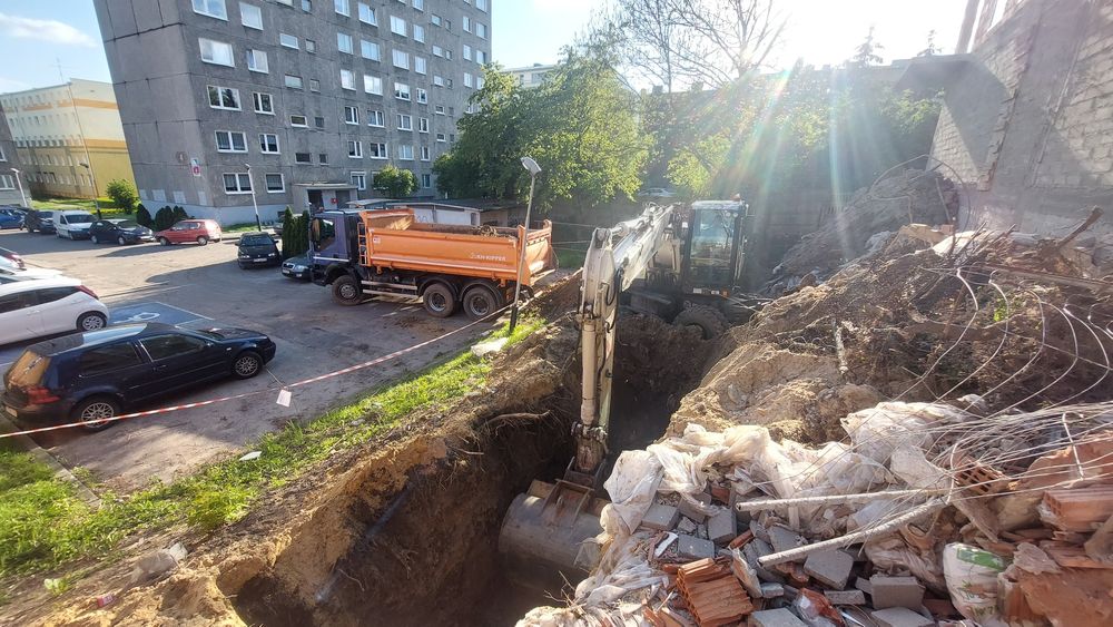 Usługi koparką Rozbiórki Wyburzenia prace ziemne
