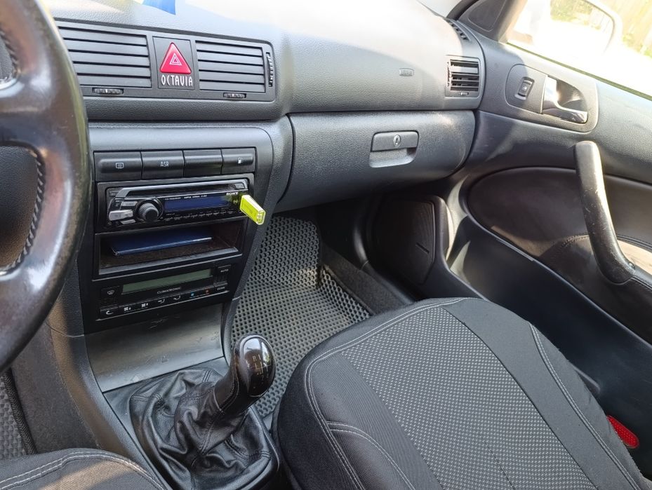Продам власне авто Skoda Octavia