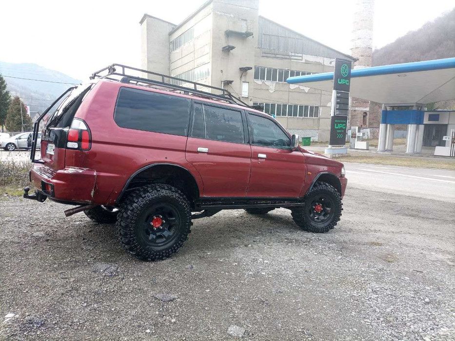 Wunderbar Mitsubishi Pajero 3 0 Bildnull