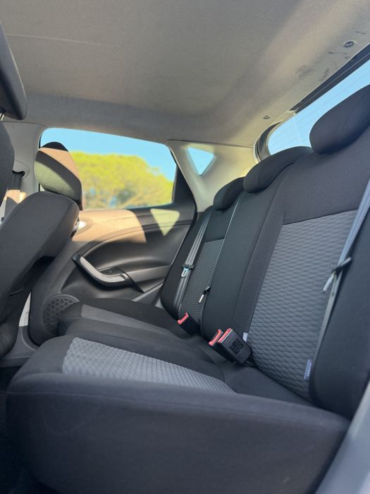 SEAT Ibiza — fotografia 5