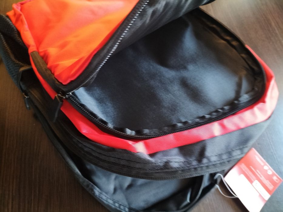 Plecak marki Ferrari