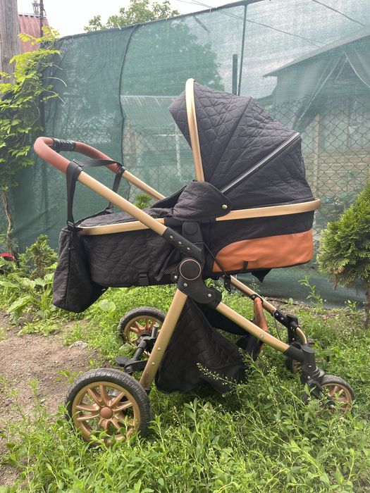 Продам каляску 3 в 1