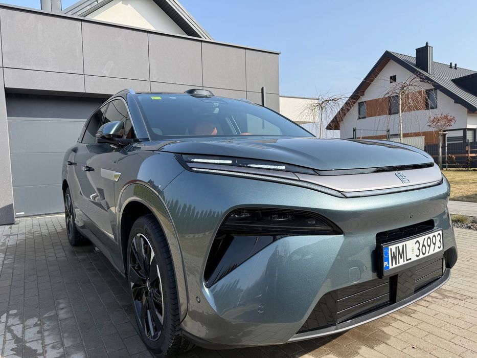 BYD Tang L BYD Tang L Hybryda plugin dostępny od ręki Zarejestrowany