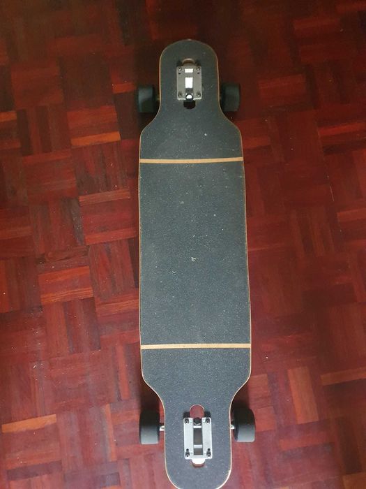 Vendo Sk8 em madeira.