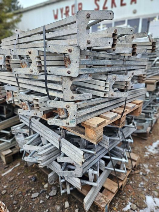 Sklejka szalunkowa żółta dźwigar h20 strop doka stemple budowlane
