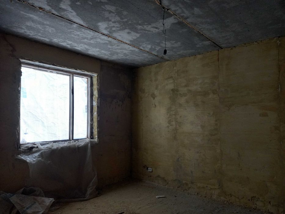 Будинок 99,4 м² та Гараж з підвалом 42,83  м² (НЕ АРЕНДА, ПРОДАЖ)