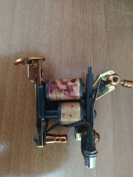 Máquina de tatuagens