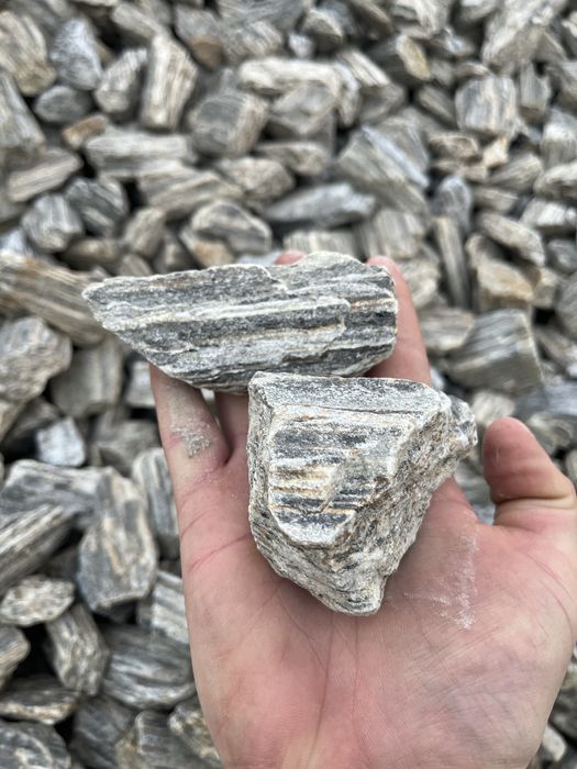 Kamienie ogrodowe, grysy, kamienie ozdobne do ogrodu