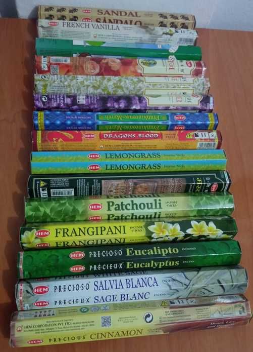 Incenso 15 caixas, 15 aromas  (total 300 pauzinhos) NOVO ENVIO GRÁTIS