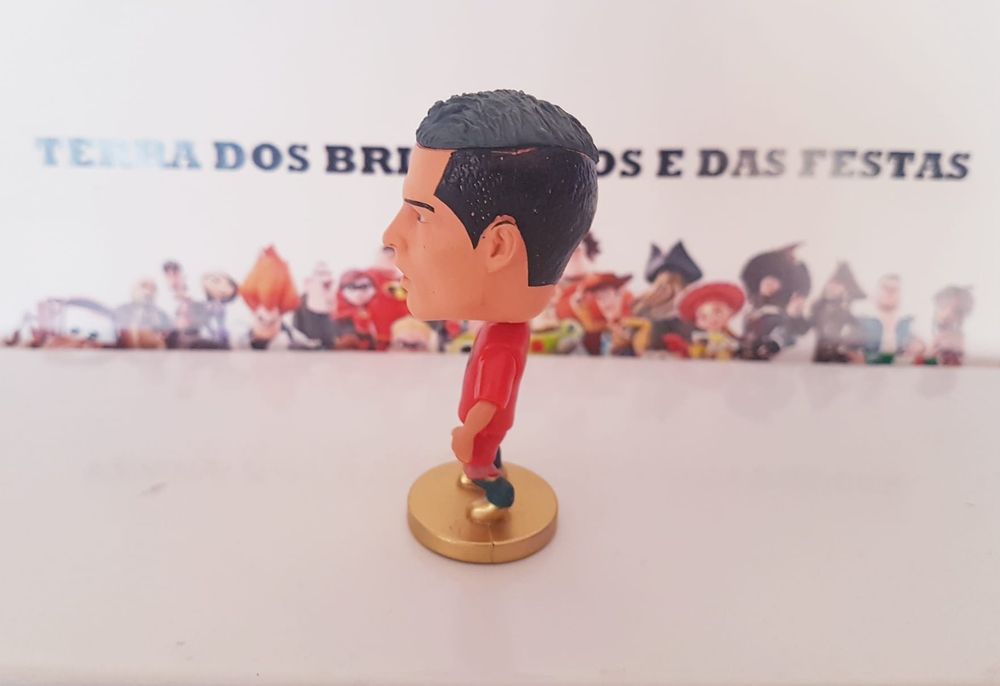 Figura Cristiano Ronaldo (Portes Grátis)