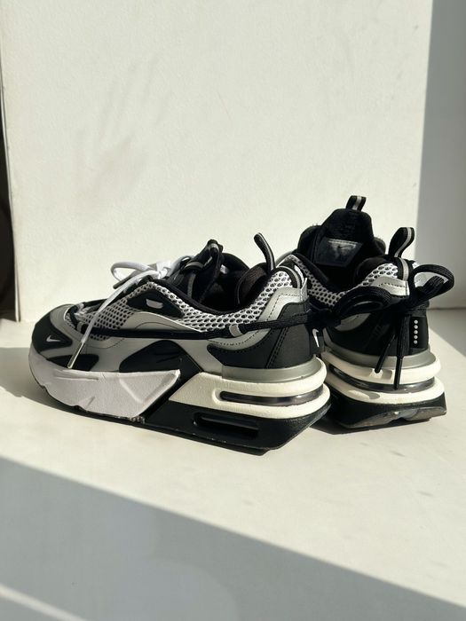 Ціна до 10.06. NIKE W air max FURYOSA , 39 размер