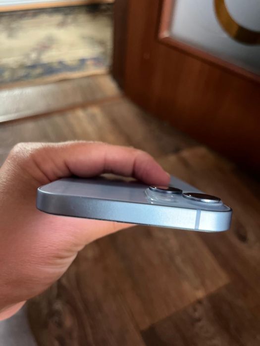 Продам айфон 14 плюс