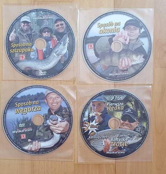 Dla wędkarzy : 4 płytki DVD o połowach + plecak z 3 kieszeniami na suwaki