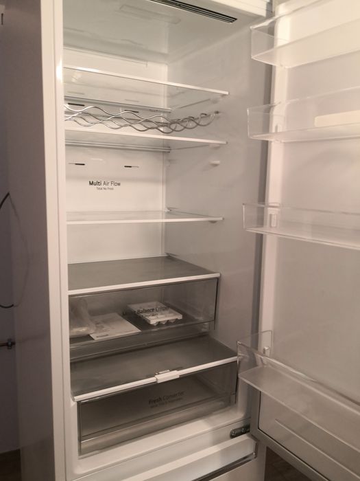 Nowa lodówka LG z NO FROST