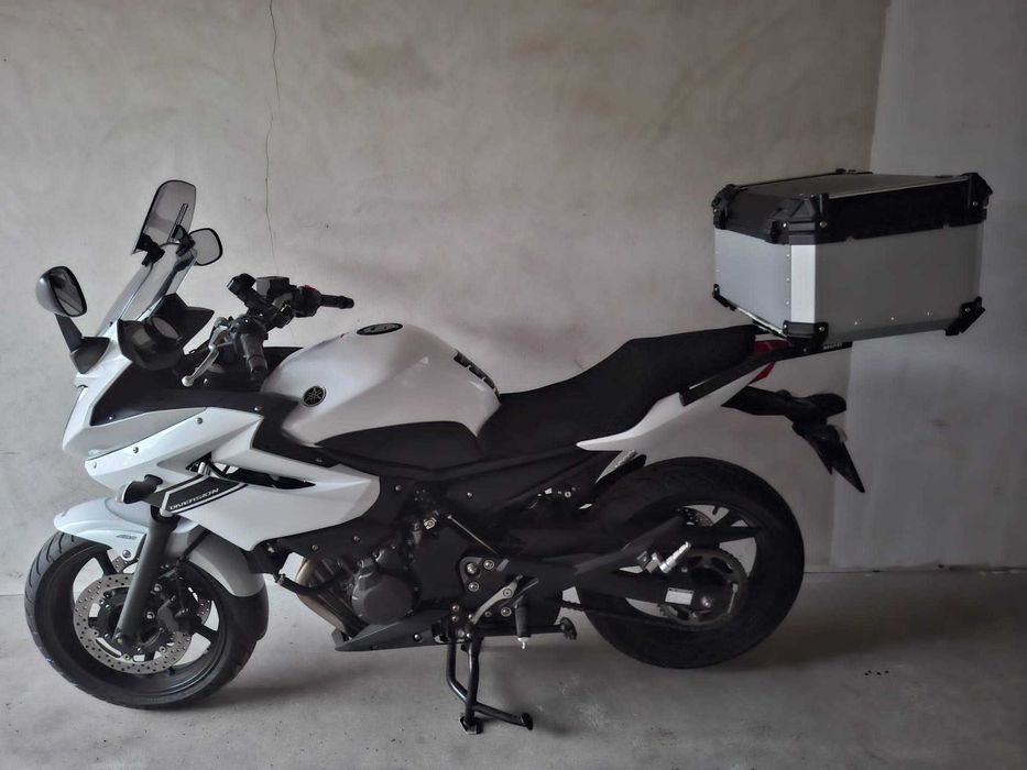Yamaha XJ6 Diversion