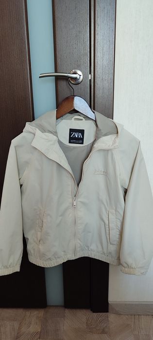 Вітрівка zara на ріст 140 для хлопчика
