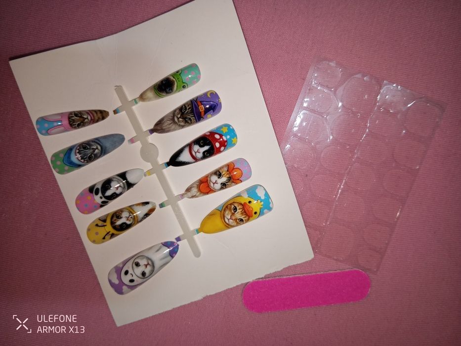 Unhas postiças M Gatos