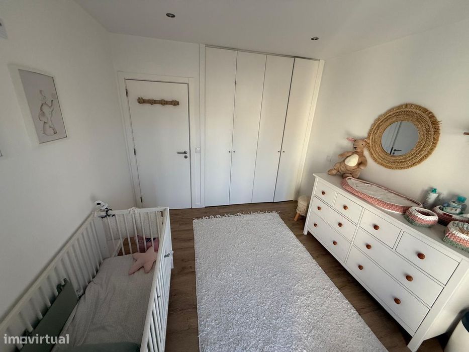 T3 com 2 casas de banho e garagem em Leiria